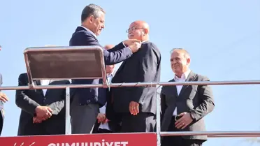 Özgür Özel: Herkesi Kucaklayacağız