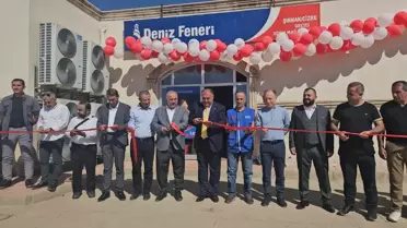 Cizre'de Geçici Giyim Mağazası Açıldı
