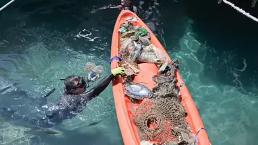 Demre'de Deniz Dibi Temizliği