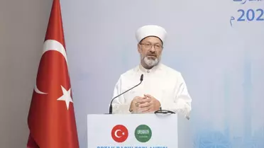 Diyanet İşleri Başkanı Erbaş Suudi Arabistan Hac ve Umre Bakanı Rabia'yla ortak basın toplantısında konuştu Açıklaması