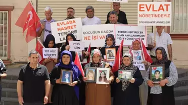 Diyarbakır Anneleri Eylemlerine Devam Ediyor