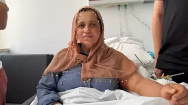 Kadın Dirseğindeki Çoklu Kırıkla Tedavi Oldu