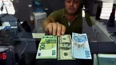 Dolar/TL haftaya hareketli başlarken Sterlin yeni rekor kırdı