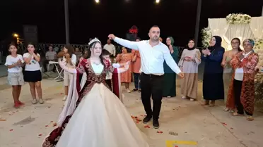Down Sendromlu Gülsüm'ün Düğün Hayali Gerçek Oldu