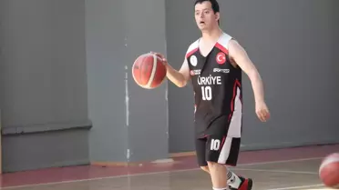 Down Sendromlular Basketbol Takımı Şampiyonaya Hazır