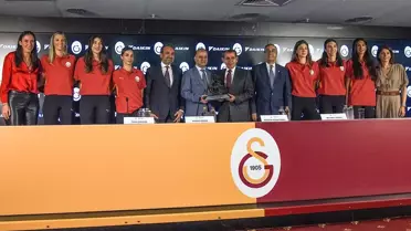 Özbek'ten Gerginlik Mesajı