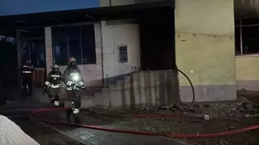 Düzce'de Cami Yangını: Kullanılamaz Hale Geldi