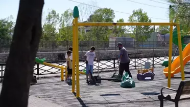 Düzce'de Tuhafiyeciler Pazaryeri İnşaatı Devam Ediyor