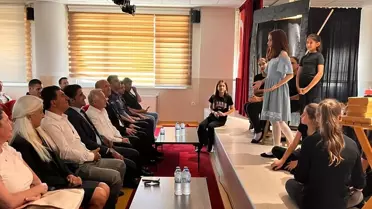 Neva Yıldız İstiklal Marşı'nda Edirne'yi Temsil Etti