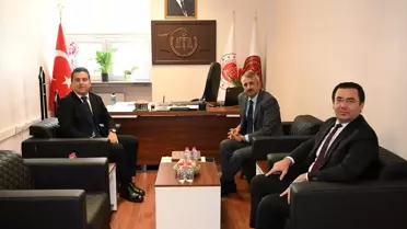 Vali Sezer, Başsavcı Sarıca'yı Ziyaret Etti