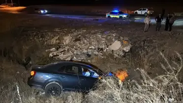 Elazığ'da Otomobil Şarampole Devrildi: 5 Yaralı