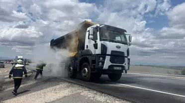 Elazığ'da Kamyon Yangını