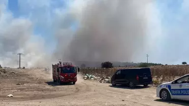 Enez'de Çöplük Yangını Söndürüldü