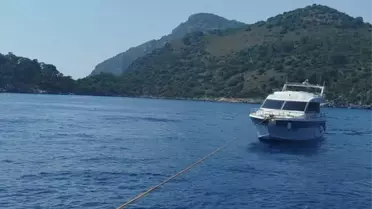 Fethiye'de Sürüklenen Tekne Kurtarıldı