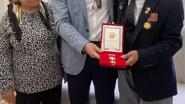 Fethiye'de Kıbrıs Gazisine Madalya