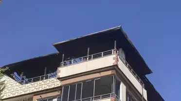 Gaziantep'te apartmanın terasında çıkan yangın söndürüldü
