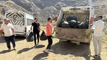 Yüksekova'da Doğa Temizliği