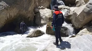 Hakkari'de Kaybolan Kadın İçin Arama Çalışmaları Devam Ediyor