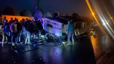 Hatay'da midibüs devrildi: 25 yaralı