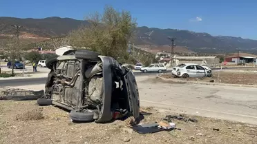 Kırıkhan'da Trafik Kazası: 4 Yaralı