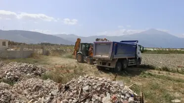 Mileyha Sulak Alanı'ndaki Molozlar Kaldırıldı