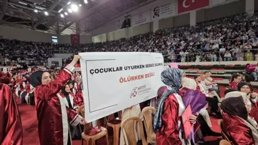 Hitit Üniversitesi'nde Mezuniyet Coşkusu