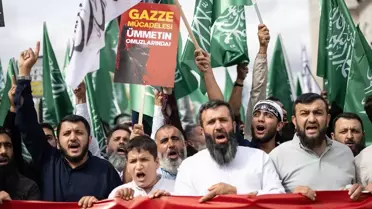 İsrail'in Gazze Saldırıları Protesto Edildi