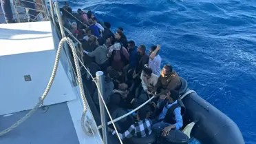 Çeşme'de 75 Düzensiz Göçmen Yakalandı