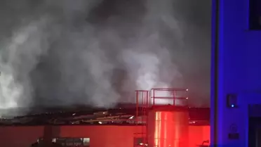 Kemalpaşa'da Cam Fabrikasında Yangın