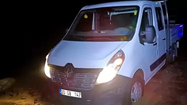 Iğdır'da Sel ve Heyelan: 11 Araç Mahsur