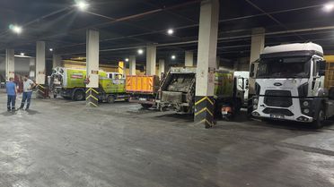 Karşıyaka'da 1800 İşçi İş Bıraktı