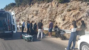 Kaş'ta Motosiklet Kazası: 2 Yaralı