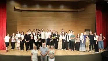 Melikgazi'de 'Perde Arkası' Tiyatrosu Sahnelendi