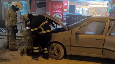 Kırıkkale'de Park Halinde Otomobil Yangını