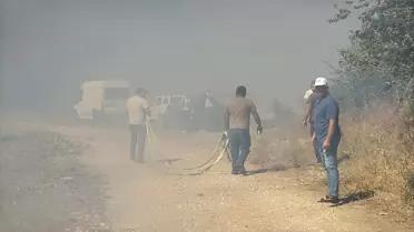 Kırklareli'nde Yangın Köy ve Ormanı Tehdit Ediyor