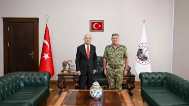 Vali Turan'a Ziyaretler Devam Ediyor