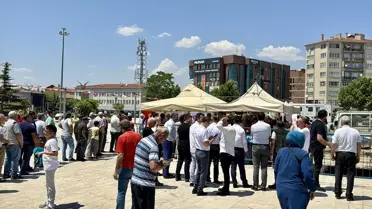 Kırşehir'de Şehitler İçin Aşure İkramı
