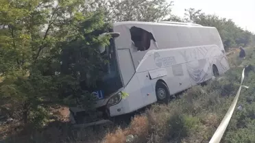 Ereğli'de Yolcu Otobüsü Devrildi: 1 Ölü, 26 Yaralı