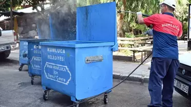 Kumluca'da Çöp Konteynerleri Yenileniyor