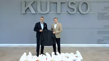 KUTSO, İhtiyaç Sahibi Öğrencilere Polar Mont Dağıttı