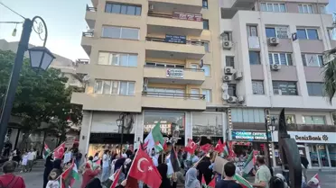 Kuşadası'nda Gazze İçin Protesto