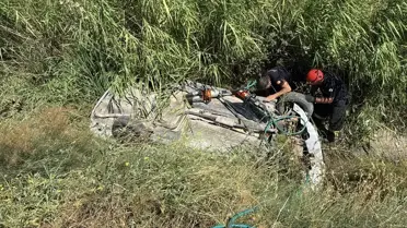 Kütahya'da Devrilen Araçtan Anne ve Kızı Kurtarıldı