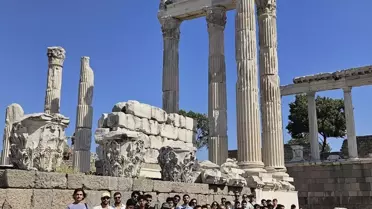 Bursiyerler Asklepion'u Ziyaret Etti