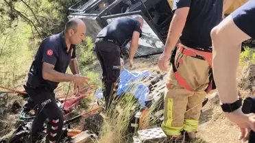 Greyder Şarampole Devrildi, Operatör Hayatını Kaybetti
