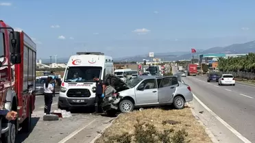 Akhisar'da Zincirleme Kaza: 1 Ölü, 4 Yaralı