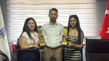 Manisalı Kuaförler Denizli'de Başarı Elde Etti