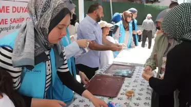 Manyas'ta Aşure İkramı
