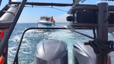 Kınalıada'da Sürüklenen Tekne Kurtarıldı