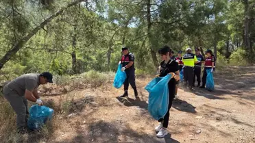 Marmaris'te Doğa Temizliği