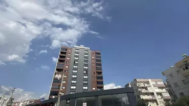 Asansör Kazasında Kadın Hayatını Kaybetti